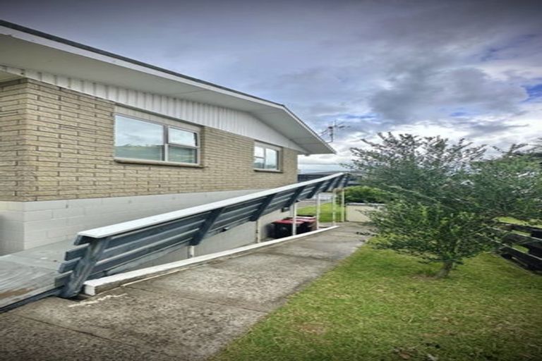 Photo of property in 35 Maranui Street, Mount Maunganui, 3116