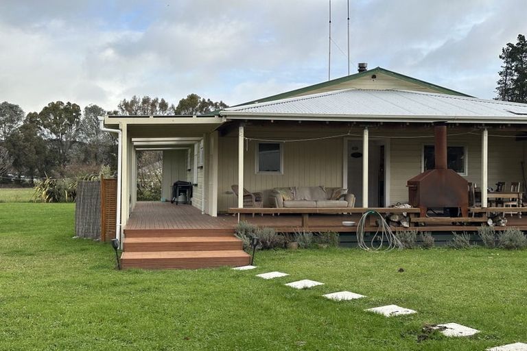 Photo of property in 589a Gladstone Road, Gladstone, Carterton, 5792