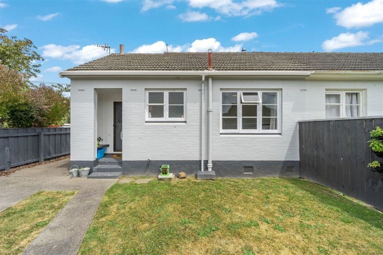 Photo of property in 4 Treadwell Street, Naenae, Lower Hutt, 5011