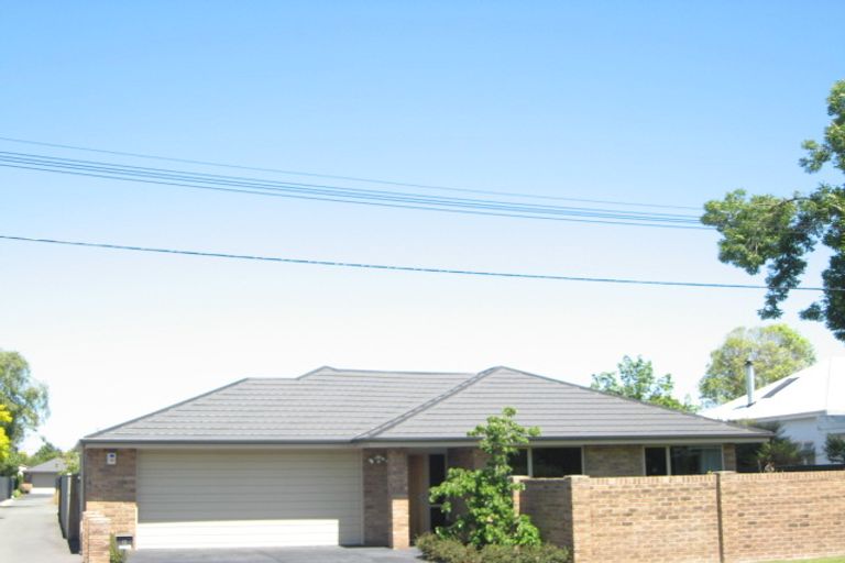 Photo of property in 13 Selwyn Street, Somerfield, Christchurch, 8024