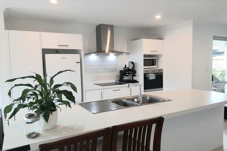 Photo of property in 53 Union Drive, Papamoa, 3118