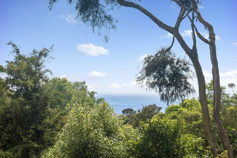 Photo of property in 41 Kaiuru Avenue, Pukawa Bay, Turangi, 3381