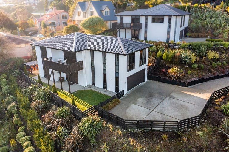 Photo of property in 24 Brugh Place, Andersons Bay, Dunedin, 9013