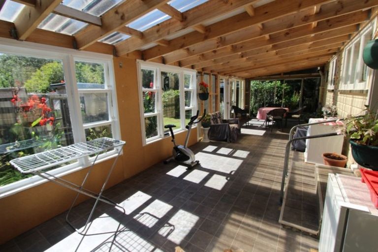 Photo of property in 9 Olsen Street, Eketahuna, 4900