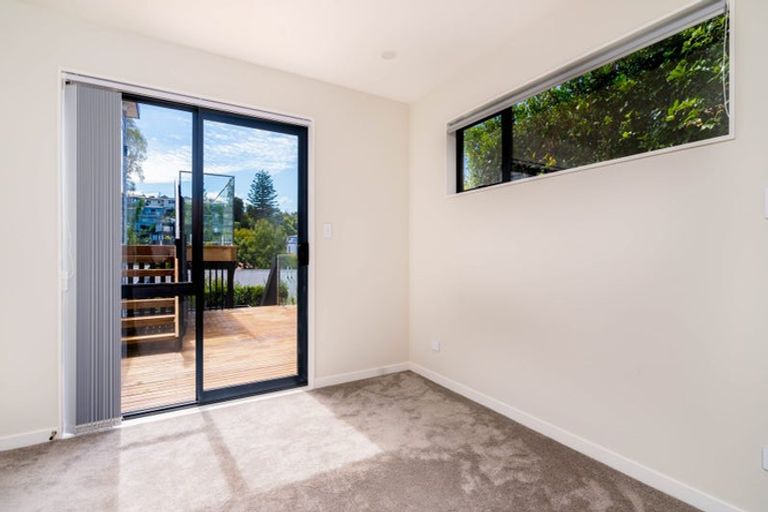 Photo of property in 4a Tudor Place, Mairangi Bay, Auckland, 0630