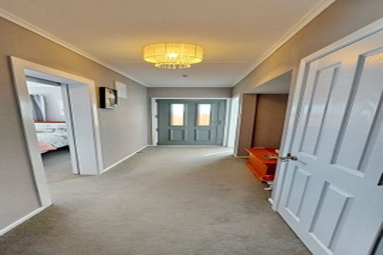 Photo of property in 51 Celia Street, Stratford, 4332