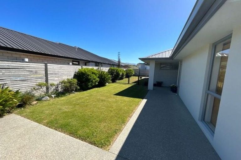 Photo of property in 14 Coventry Crescent, Lower Shotover, Queenstown, 9304