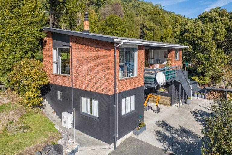 Photo of property in 25a Leicester Street, Picton, 7220