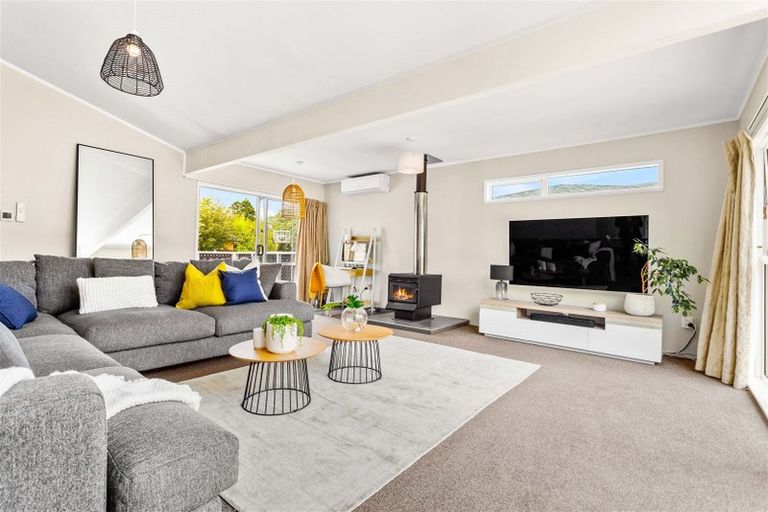 Photo of property in 57 Universal Drive, Henderson, Auckland, 0610