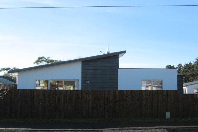 Photo of property in 10/31 Grantley Street, New Brighton, Christchurch, 8083
