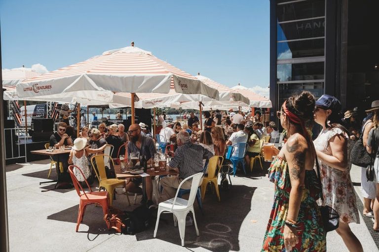 Photo of property in 9 Golden Fall Road, Hobsonville, 0616