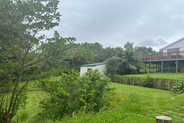 Photo of property in 15 Wiremu Place, Blagdon, New Plymouth, 4310