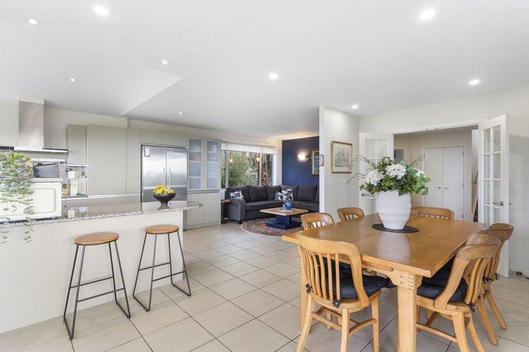 Photo of property in 1/164 Aberdeen Road, Campbells Bay, Auckland, 0620