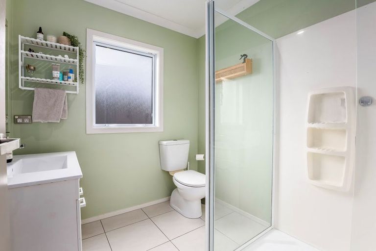 Photo of property in 51 Nelson Avenue, Aotea, Porirua, 5024