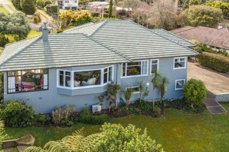 Photo of property in 4 Hillside Terrace, Saint Johns Hill, Whanganui, 4500