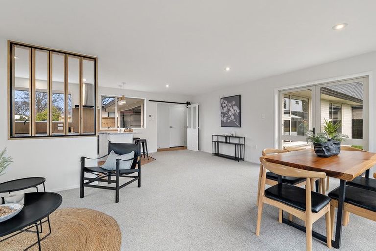 Photo of property in 12b Mary Street, Papanui, Christchurch, 8053