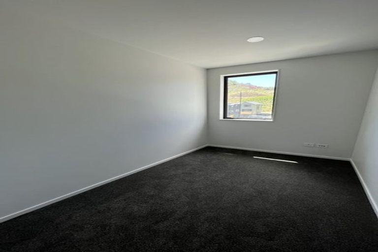 Photo of property in 26 Bee Lane, Whitby, Porirua, 5024