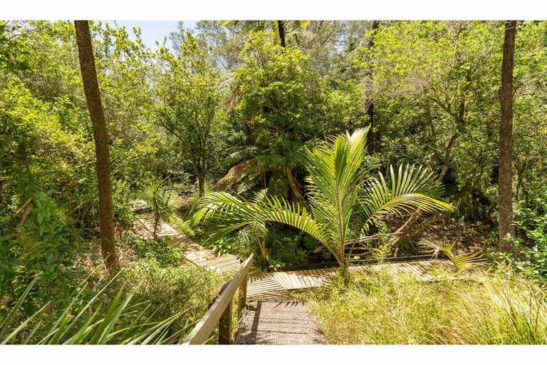 Photo of property in 20 Access Heights, Kerikeri, 0230