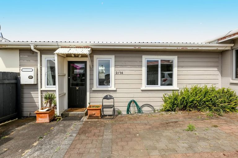Photo of property in 14/2 Karamu Street, Strandon, New Plymouth, 4312