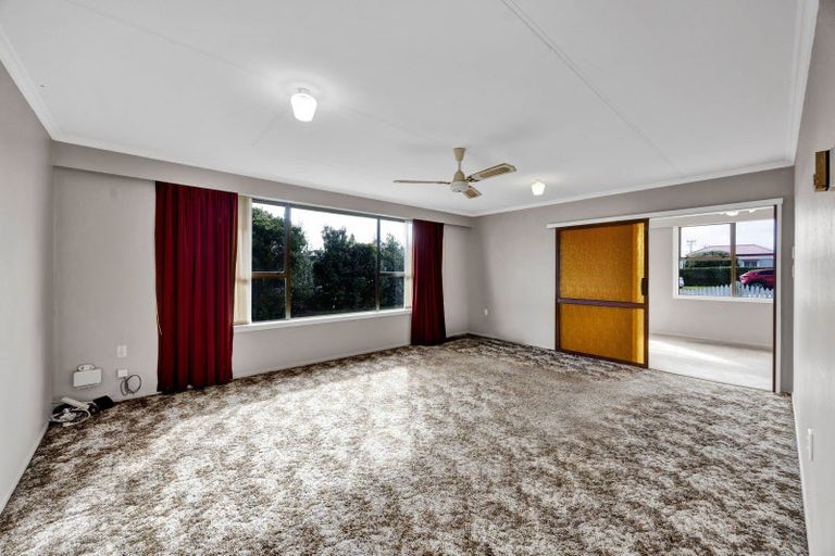 Photo of property in 82 King Street, Opunake, 4616