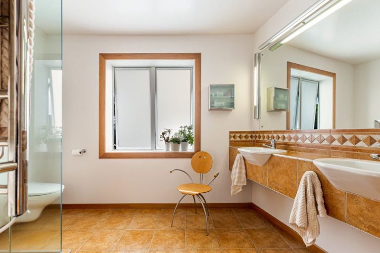 Photo of property in 109 Beresford Street, Bayswater, Auckland, 0622