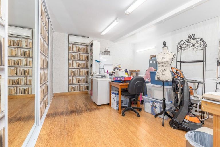 Photo of property in 57 Kinloch Place, Papakowhai, Porirua, 5024