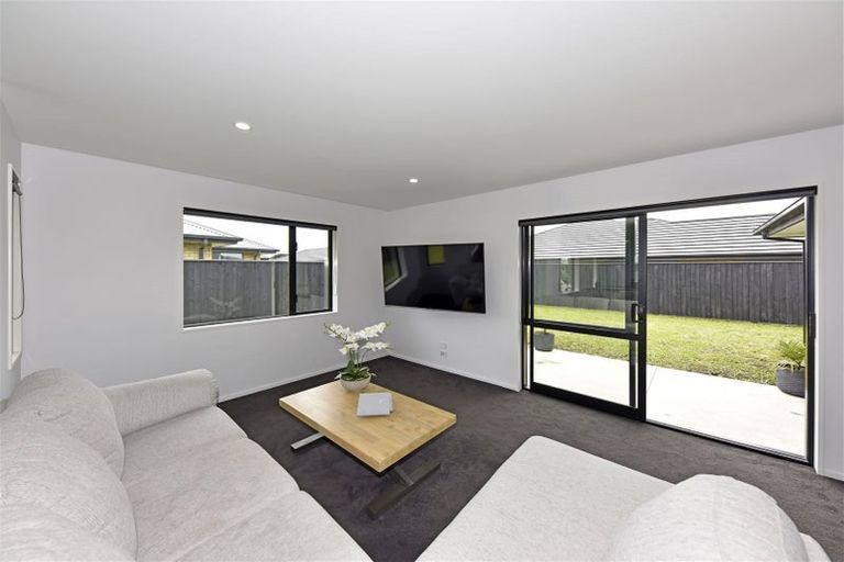 Photo of property in 9 Zinnia Way, Wigram, Christchurch, 8025
