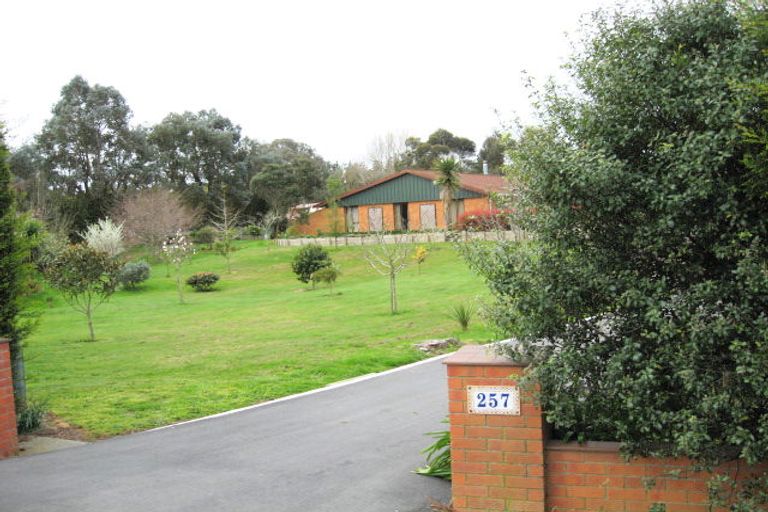 Photo of property in 227 Mazengarb Road, Paraparaumu, 5032
