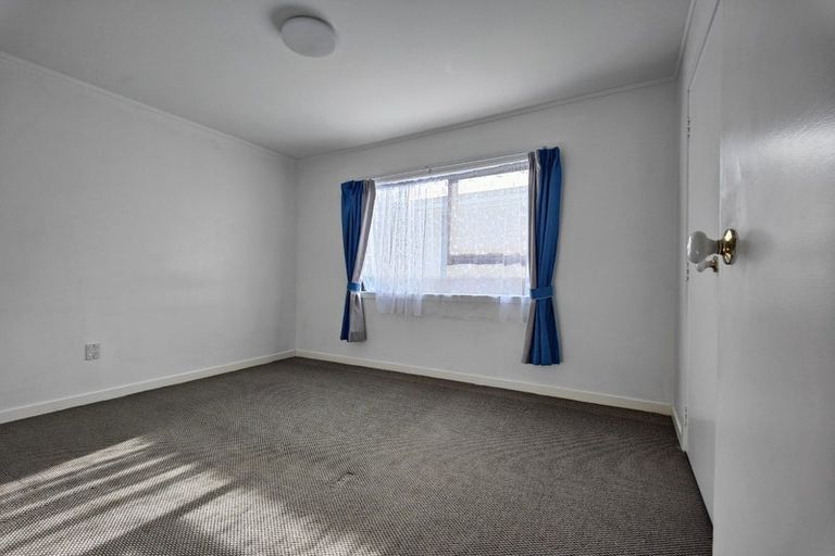 Photo of property in 6 Hoylake Place, Wattle Downs, Auckland, 2103