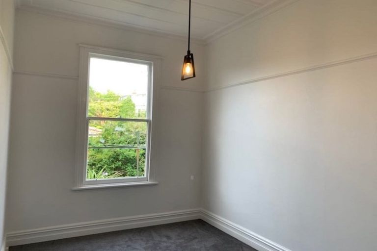 Photo of property in 2/32 Sheen Street, Roslyn, Dunedin, 9010