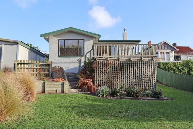 Photo of property in 23 Blackwater Street, Bluff, 9814