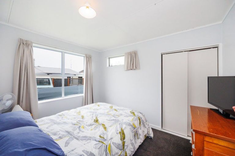 Photo of property in 62 Nash Parade, Foxton Beach, Foxton, 4815