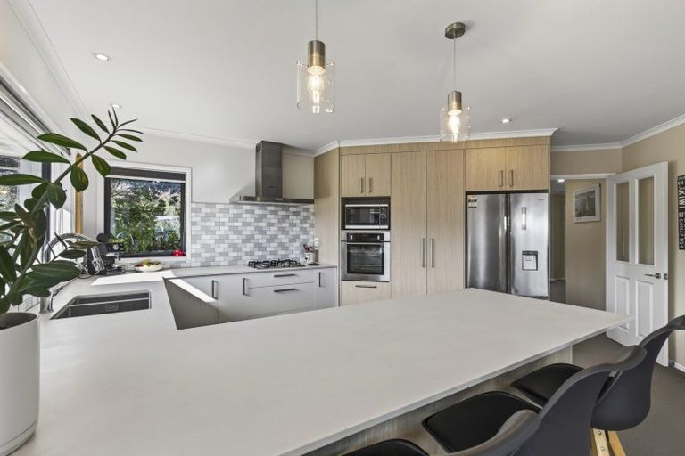 Photo of property in 30 Jules Crescent, Bell Block, New Plymouth, 4312