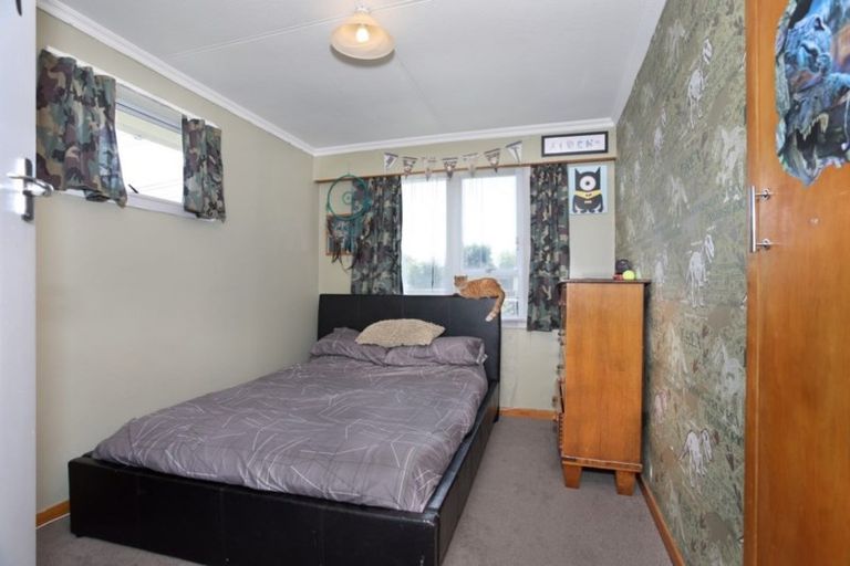 Photo of property in 81 Bridge Street, Bulls, 4818