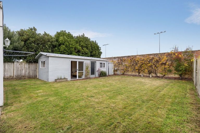 Photo of property in 38 Waldegrave Street, Palmerston North, 4410