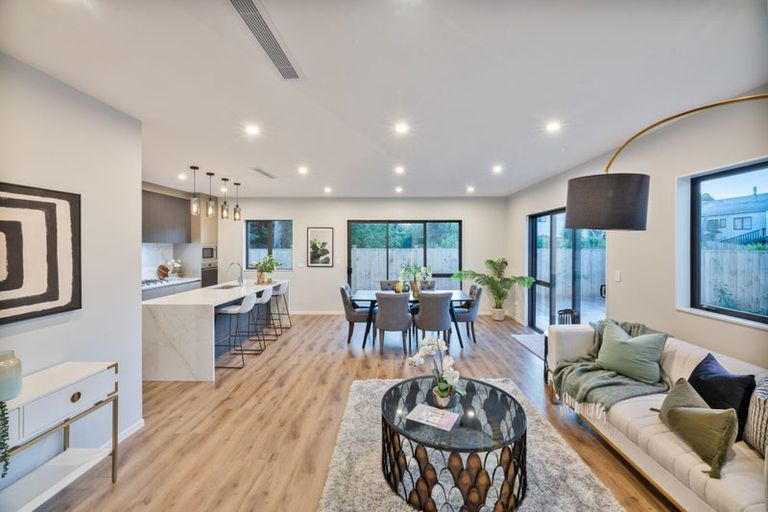 Photo of property in 18 Cirrus Way, Ranui, Auckland, 0612