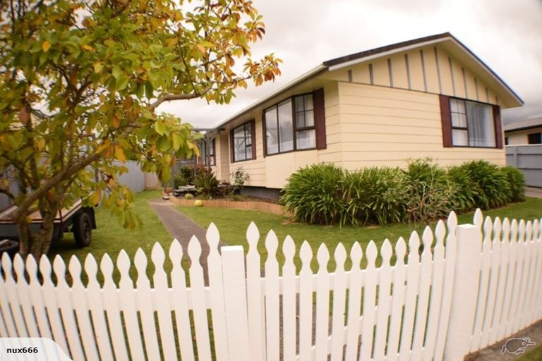 Photo of property in 98 Totara Park Road, Totara Park, Upper Hutt, 5018