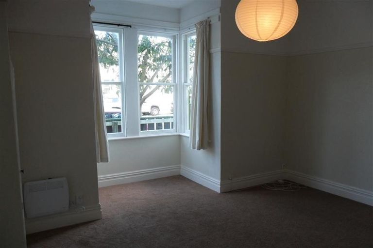 Photo of property in 17b Roy Street, Tawa, Wellington, 5028