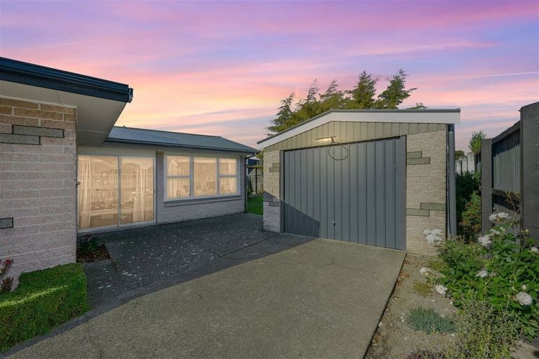 Photo of property in 5 Kiltie Street, Upper Riccarton, Christchurch, 8041