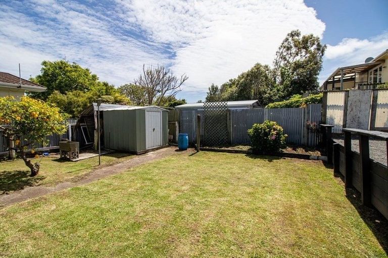 Photo of property in 29 Caius Avenue, Gonville, Whanganui, 4501