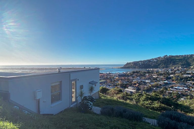 Photo of property in 14 Defender Lane, Redcliffs, Christchurch, 8081