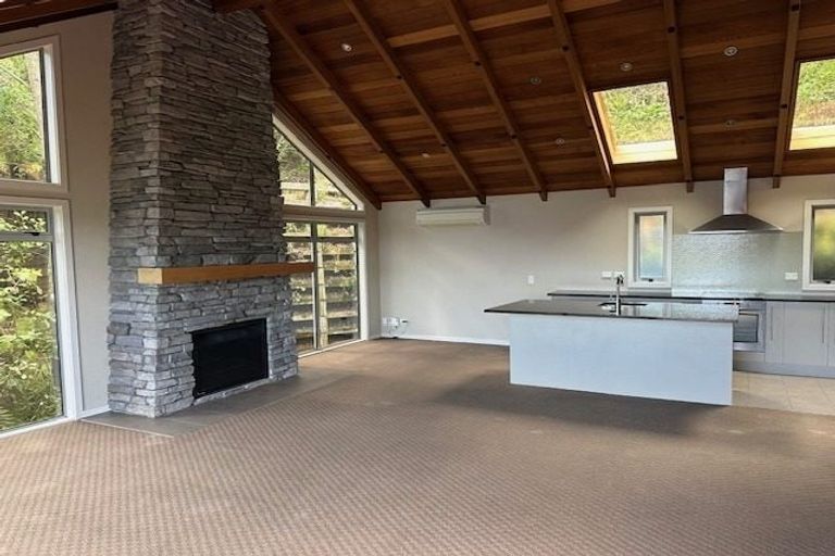 Photo of property in 1/834 Wily Terrace, Acacia Bay, Taupo, 3330