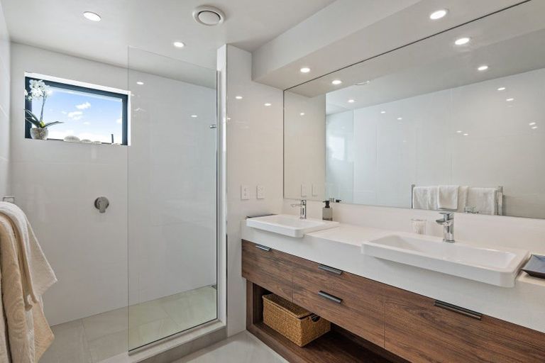 Photo of property in 12 Millway Place, Huntsbury, Christchurch, 8022