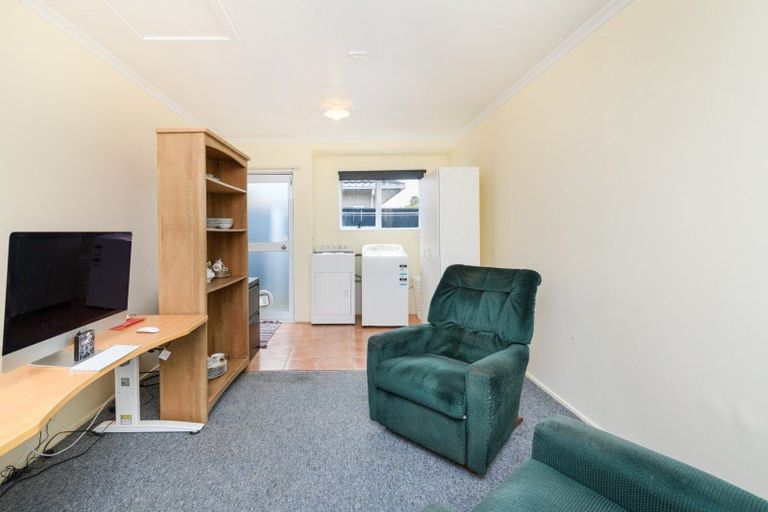 Photo of property in 83a Linton Street, West End, Palmerston North, 4410