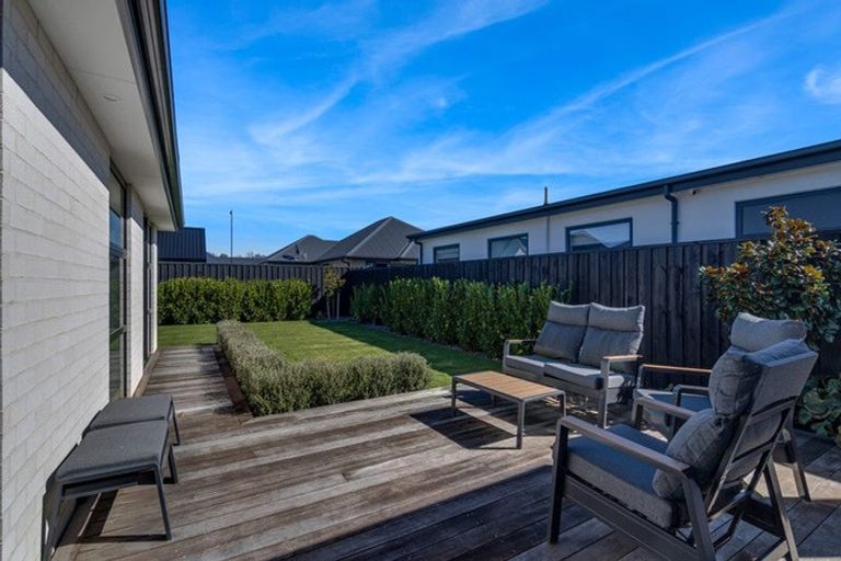 Photo of property in 15 Homestead Drive, Rangiora, 7400