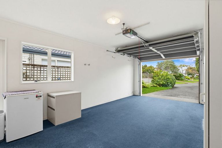 Photo of property in 19b Mcgowan Place, Orewa, 0931