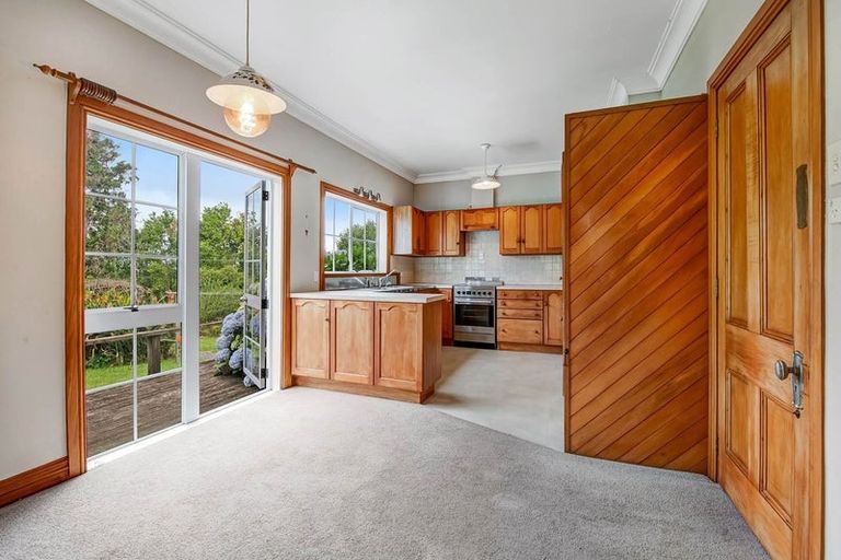 Photo of property in 124 Mahurangi East Road, Snells Beach, 0920