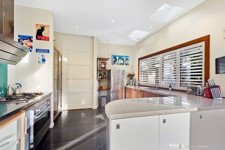 Photo of property in 72 Pitt Street, Wadestown, Wellington, 6012