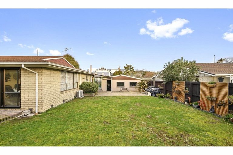 Photo of property in 181 Wilsons Road South, Saint Martins, Christchurch, 8022