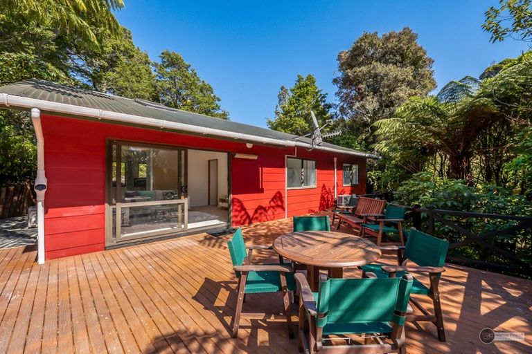 Photo of property in 94 Avro Road, Blue Mountains, Upper Hutt, 5371